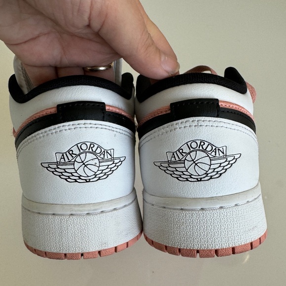 AIR JORDAN | Madder Root & Black Low 1 - Picture 3 of 5